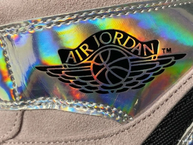 Rep TBK (W) Iridescent Mid Dirty Powder Jordan Air BQ6472-602 1 0726